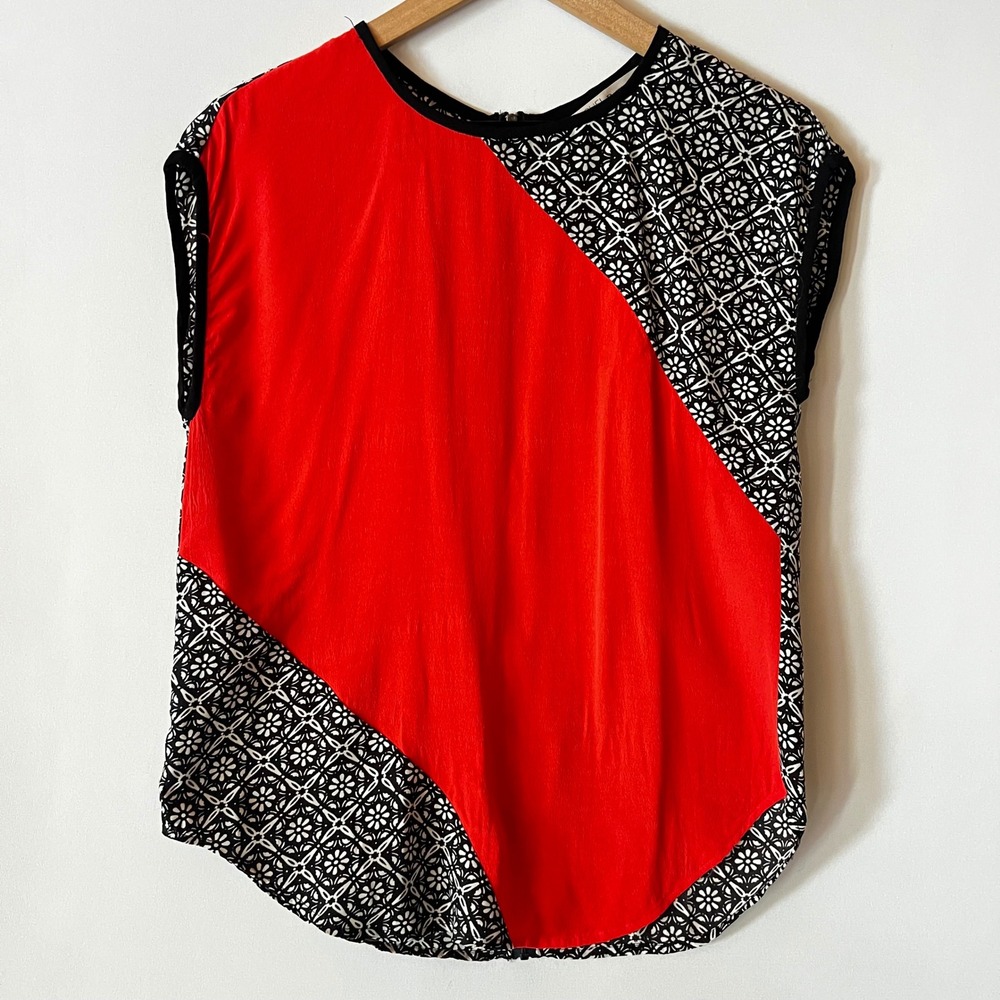 RACHEL Rachel Roy Crewneck Red Black White Floral Zip Back Blouse Top Size 4
